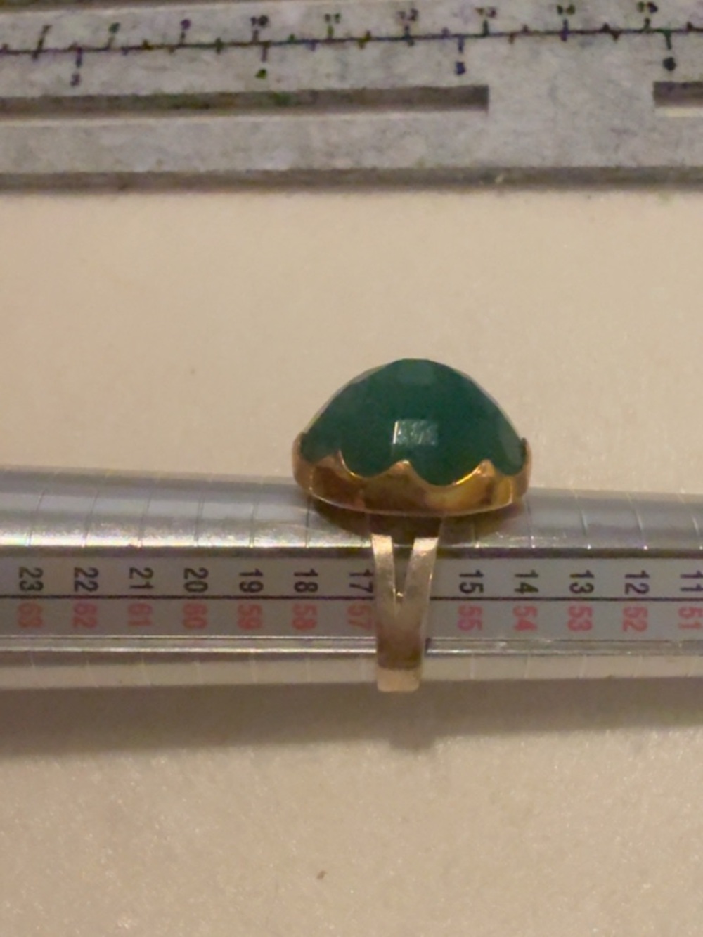 Silver 925 Ring with Emerald Green Cabochon